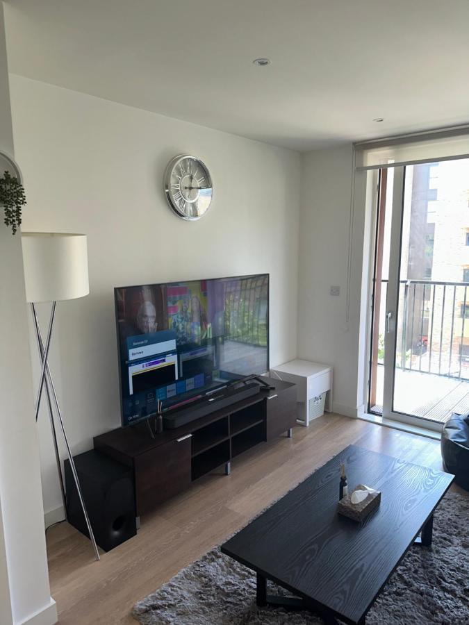 Luxury One Bedroom Apartment London Eksteriør bilde